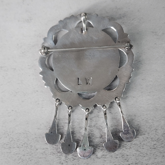 Lorraine Waatsa, Zuni Artist, Sterling and Mediterranean Coral Cluster Pendant - Picture 3 of 12